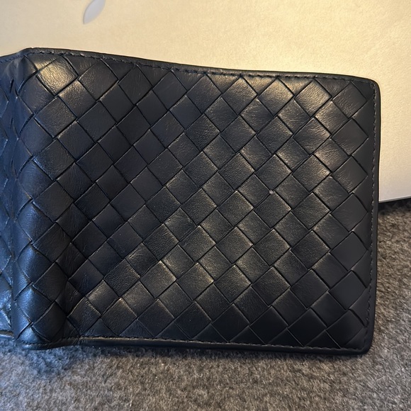 Navy leather Botegga Veneta wallet - Picture 7 of 9